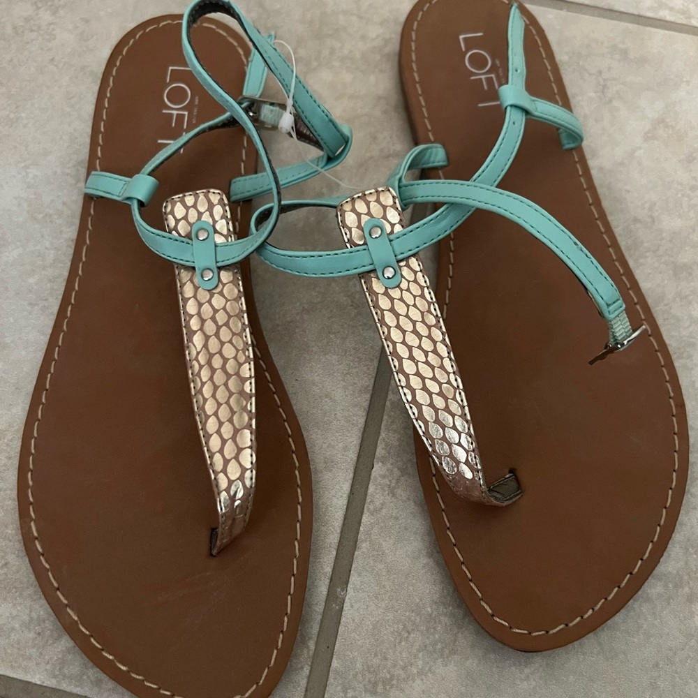 New loft sandals size 7
